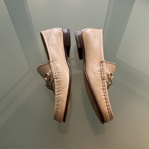 Woman shoes, Gucci loafer, size 40 color, cream, white - Picture 3 of 7